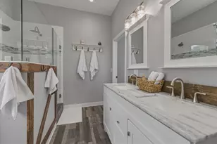 10930 Foothill Ave, Gilroy, CA 95020 - Photo 21