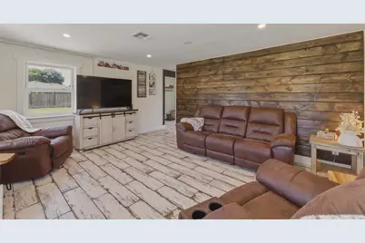 10930 Foothill Ave, Gilroy, CA 95020 - Photo 35