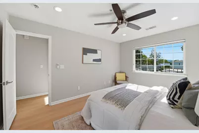 1043 Helen Ave, Santa Clara, CA 95051 - Photo 29