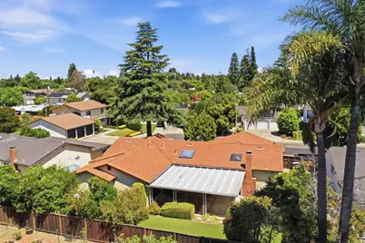 592 Trumbull Ct, Sunnyvale, CA 94087 - Photo 47