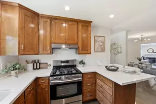1683 Hyacinth Ln, San Jose, CA 95124 - Photo 11