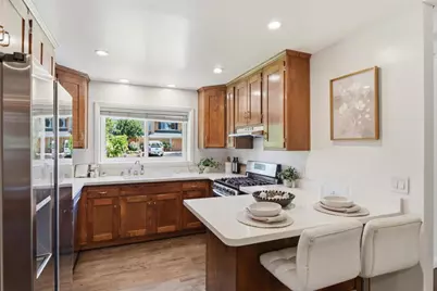1683 Hyacinth Ln, San Jose, CA 95124 - Photo 7