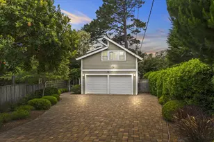 494 Grove Acre Ave, Pacific Grove, CA 93950 - Photo 3