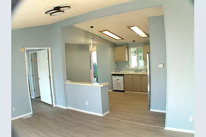 580 Ahwanee Ave 49, Sunnyvale, CA 94085 - Photo 1
