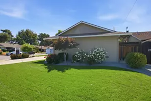 181 Warwick Dr, Campbell, CA 95008 - Photo 3
