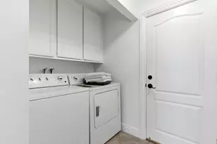 2859 Broken Oak Ct, San Jose, CA 95148 - Photo 17