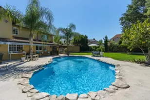 2859 Broken Oak Ct, San Jose, CA 95148 - Photo 39
