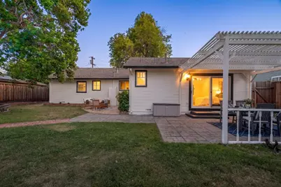 1049 Lucot Way, Campbell, CA 95008 - Photo 39