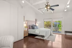 1049 Lucot Way, Campbell, CA 95008 - Photo 33