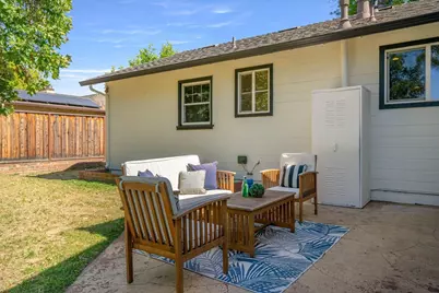 1049 Lucot Way, Campbell, CA 95008 - Photo 45