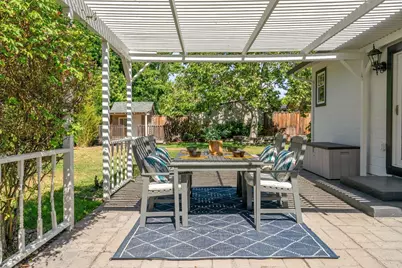 1049 Lucot Way, Campbell, CA 95008 - Photo 43