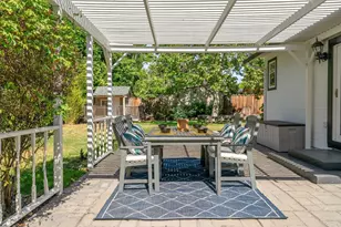 1049 Lucot Way, Campbell, CA 95008 - Photo 43
