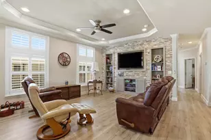 563 Mill Pond Dr 563, San Jose, CA 95125 - Photo 5