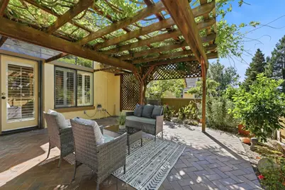 7559 Morevern Cir, San Jose, CA 95135 - Photo 37