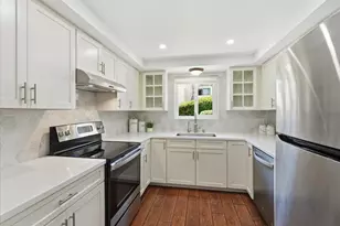 1712 Barrington Ct, Santa Cruz, CA 95065 - Photo 11