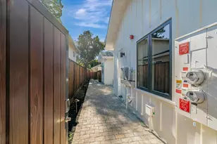1460 Kentfield Ave, Redwood City, CA 94061 - Photo 31