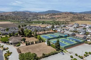 747 Ridgemark Dr, Hollister, CA 95023 - Photo 89