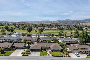 747 Ridgemark Dr, Hollister, CA 95023 - Photo 69