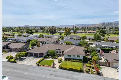 747 Ridgemark Dr, Hollister, CA 95023 - Photo 67