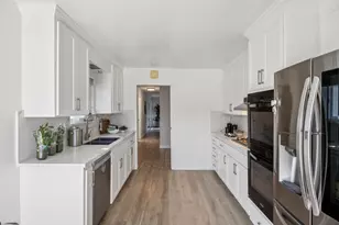 2852 Mariposa Dr, Burlingame, CA 94010 - Photo 31