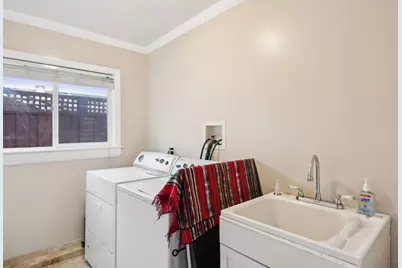 2852 Mariposa Dr, Burlingame, CA 94010 - Photo 79