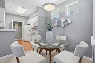 1982 W Bayshore Rd 322, East Palo Alto, CA 94303 - Photo 9