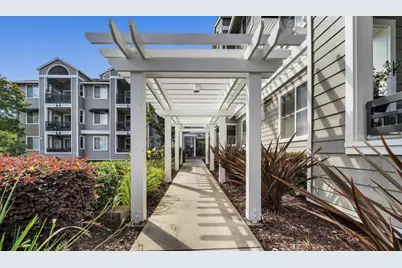 1982 W Bayshore Rd 322, East Palo Alto, CA 94303 - Photo 3