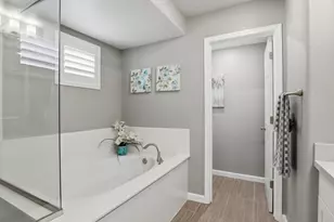 2220 Rosenblatt St, Hayward, CA 94544 - Photo 27