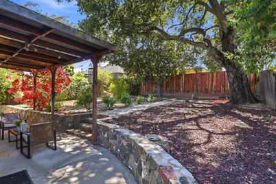28 Alameda De Las Pulgas, Redwood City, CA 94062 - Photo 27