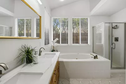 17570 Winding Creek Rd, Salinas, CA 93908 - Photo 11