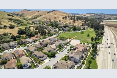 17570 Winding Creek Rd, Salinas, CA 93908 - Photo 27