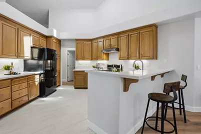 17570 Winding Creek Rd, Salinas, CA 93908 - Photo 13