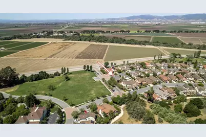 17570 Winding Creek Rd, Salinas, CA 93908 - Photo 45