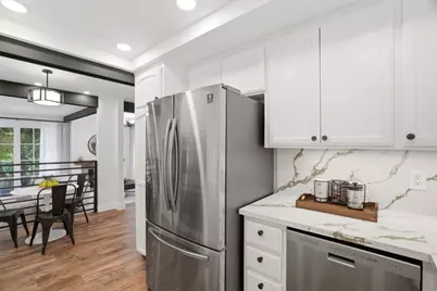 524 Sand Hill Cir, Menlo Park, CA 94025 - Photo 7