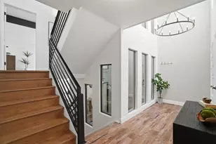 524 Sand Hill Cir, Menlo Park, CA 94025 - Photo 19