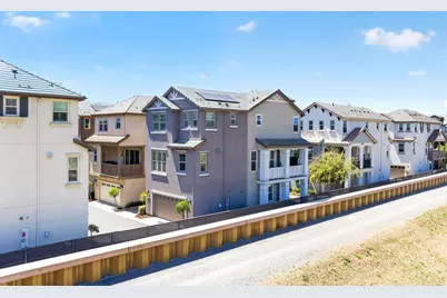 1580 Hidden Creek Ln, Milpitas, CA 95035 - Photo 13