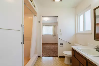 640 Division St, King City, CA 93930 - Photo 11