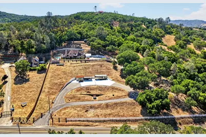 17005 Uvas Rd, Morgan Hill, CA 95037 - Photo 73
