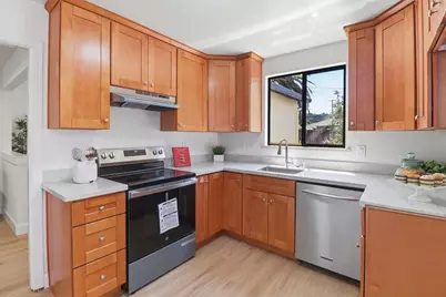 3908 Regan Dr, San Mateo, CA 94403 - Photo 19
