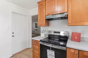3908 Regan Dr, San Mateo, CA 94403 - Photo 21