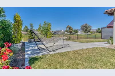 745 S Ridgemark Dr, Hollister, CA 95023 - Photo 45