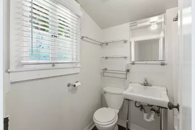 215 6th St, Pacific Grove, CA 93950 - Photo 17