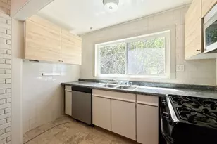 652 Rockaway Beach Ave, Pacifica, CA 94044 - Photo 9