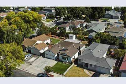 2404 Fernwood Ave, San Jose, CA 95128 - Photo 39