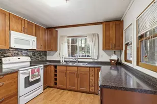 16730 Laurel Rd, Los Gatos, CA 95033 - Photo 17