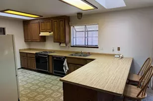 6443 Tustin Rd, Salinas, CA 93907 - Photo 17