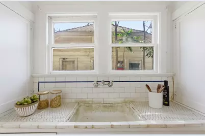 775 E Saint John St, San Jose, CA 95112 - Photo 17