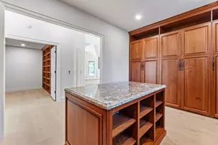 1080 Finley Rd, Pleasanton, CA 94588 - Photo 21
