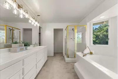 14220 Wild Plum Ln, Los Altos Hills, CA 94022 - Photo 31