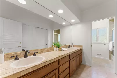 14220 Wild Plum Ln, Los Altos Hills, CA 94022 - Photo 37